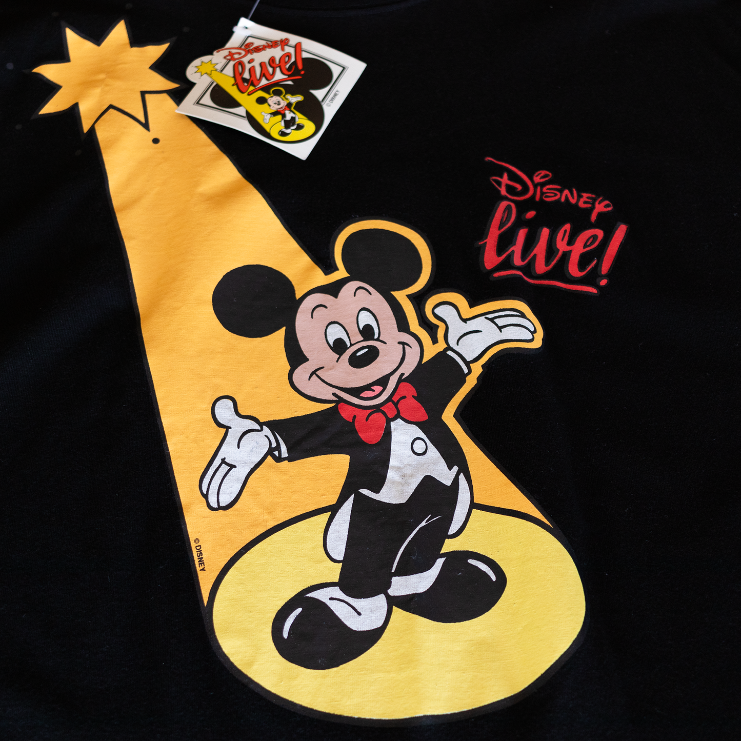 Vintage Disney Live Mickey Mouse Graphic T-Shirt (L)
