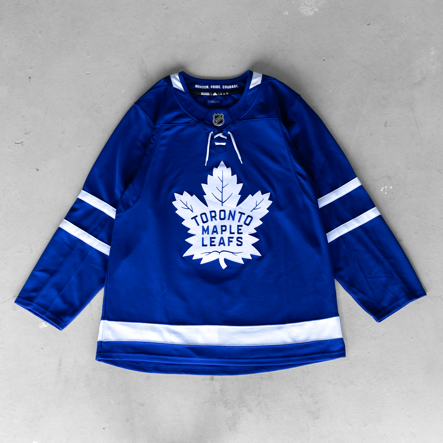 Adidas NHL Toronto Maple Leafs Hockey Jersey (L)