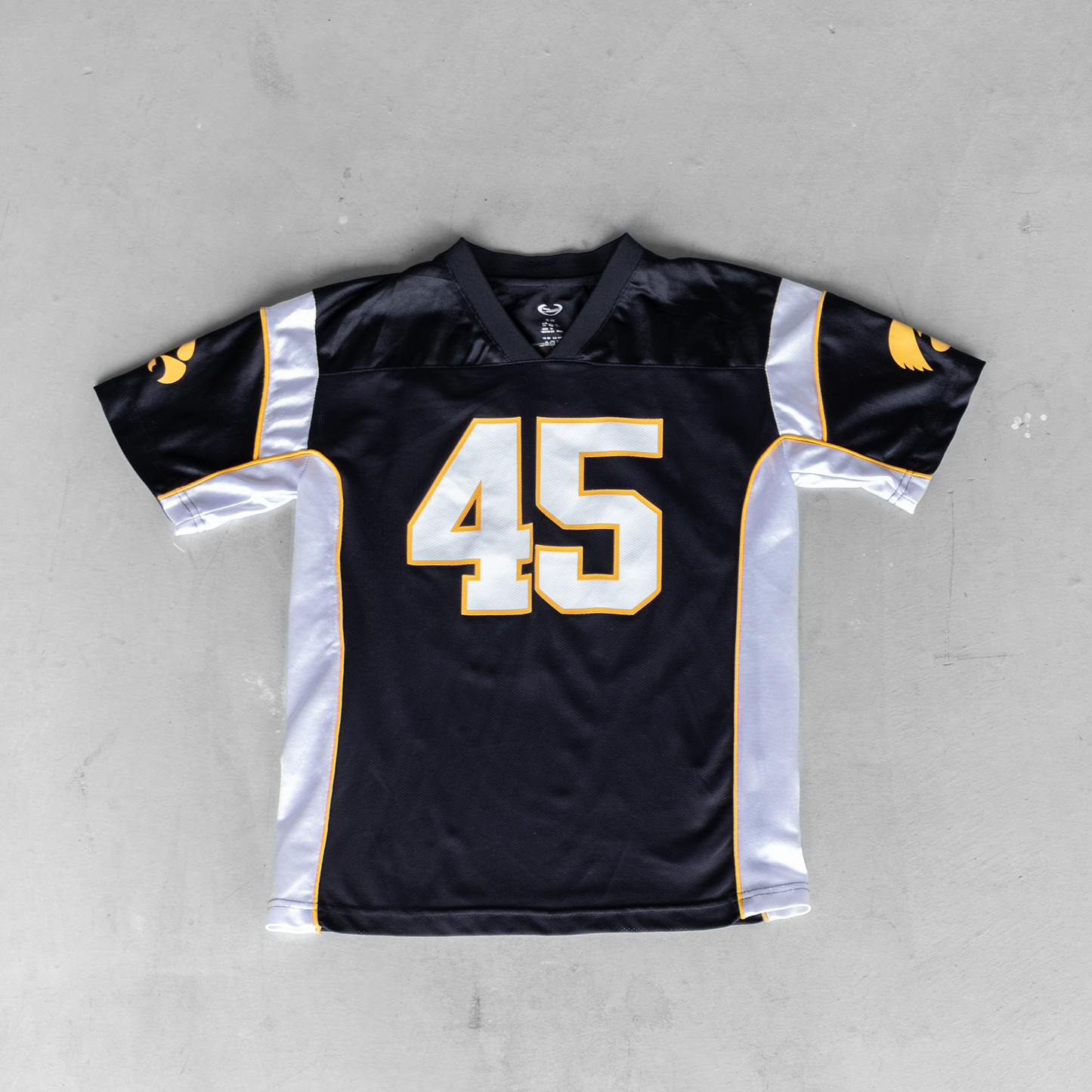 Vintage Iowa Hawkeyes #45 Youth Football Jersey (M)