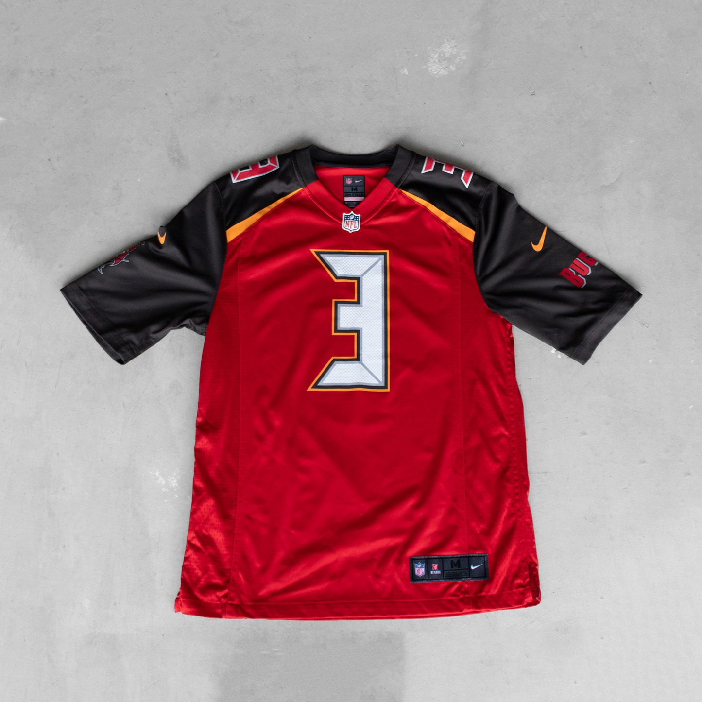 NFL Tampa Bay Buccaneers Jameis Winston #3 Football Jersey (M)