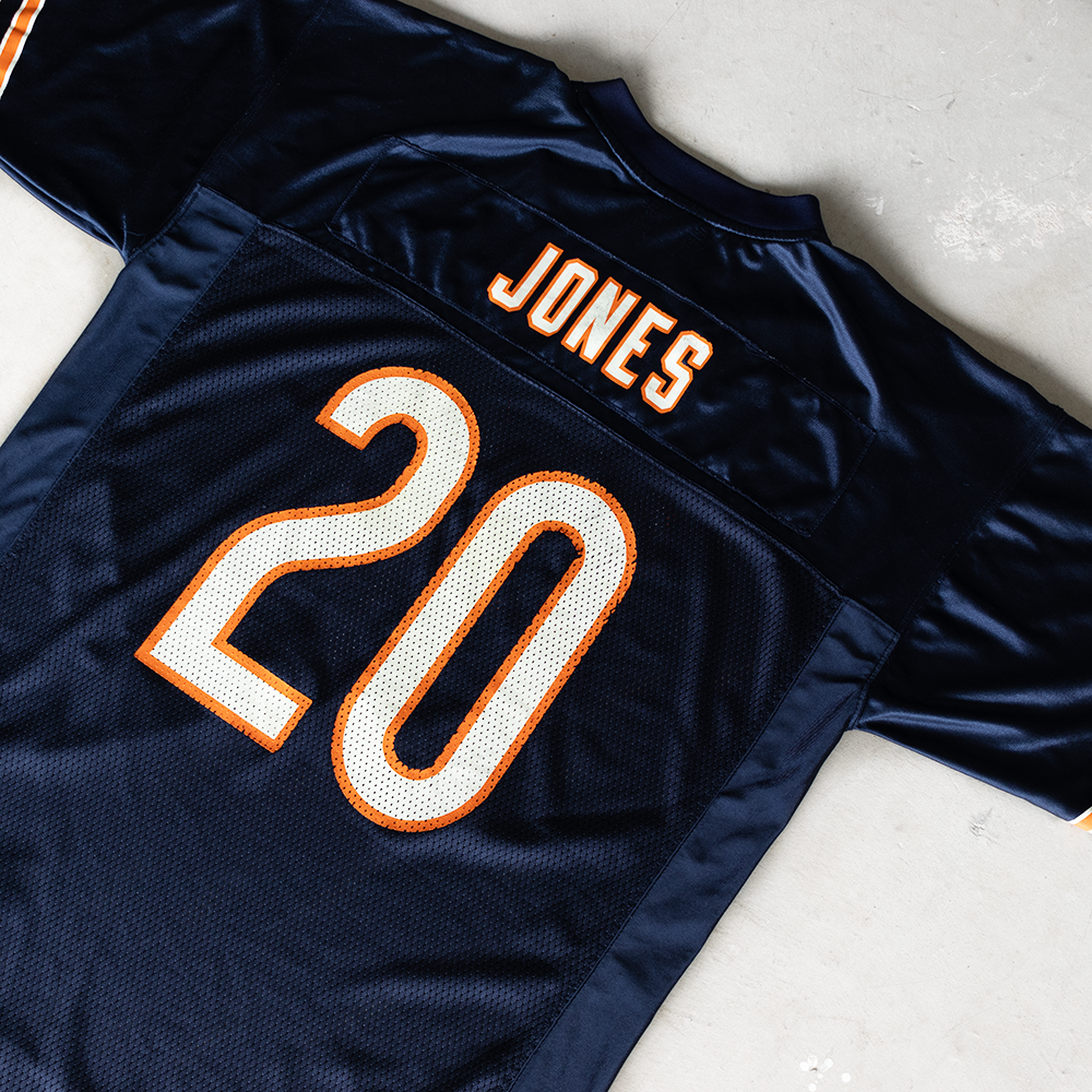 Vintage NFL Chicago Bears Thomas Jones #20 Football Jersey (XL)