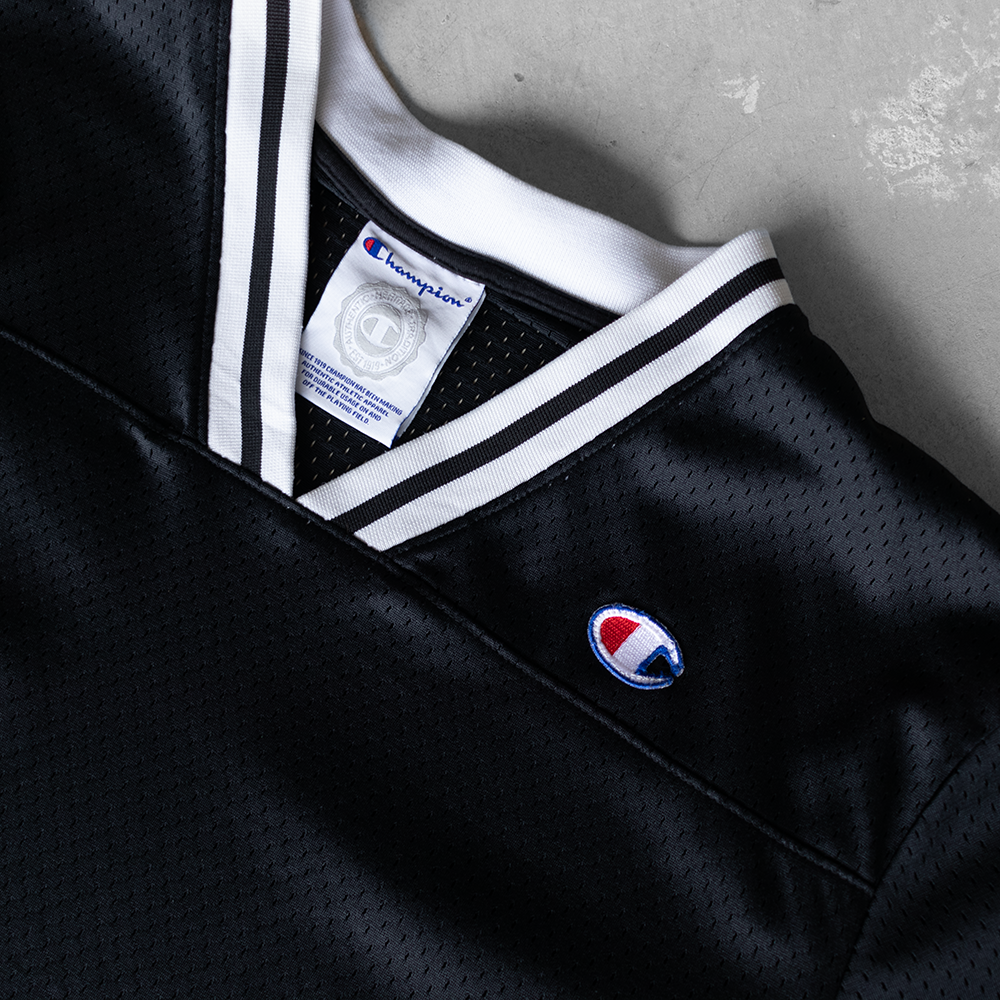 Vintage Champion Women's Basketball Shooting Shirt Jersey (L)