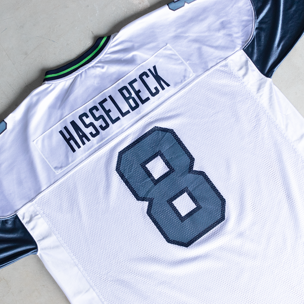 Vintage NFL Seattle Seahawks Matt Hasselbeck #8 Football Jersey (XXL)