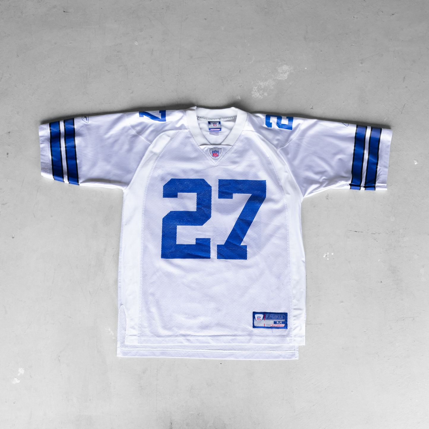 Vintage NFL Dallas Cowboys Eddie George #27 Football Jersey (M)