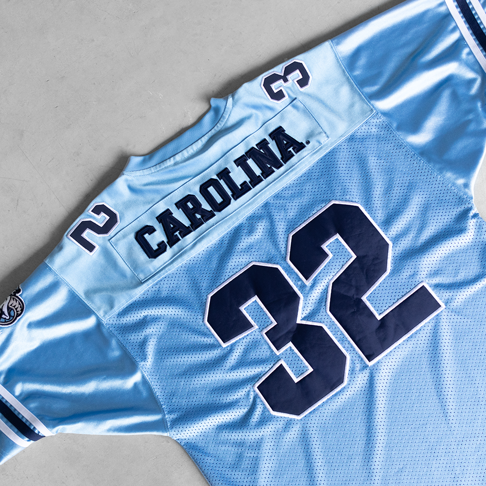 Vintage UNC #32 Football Jersey (M)