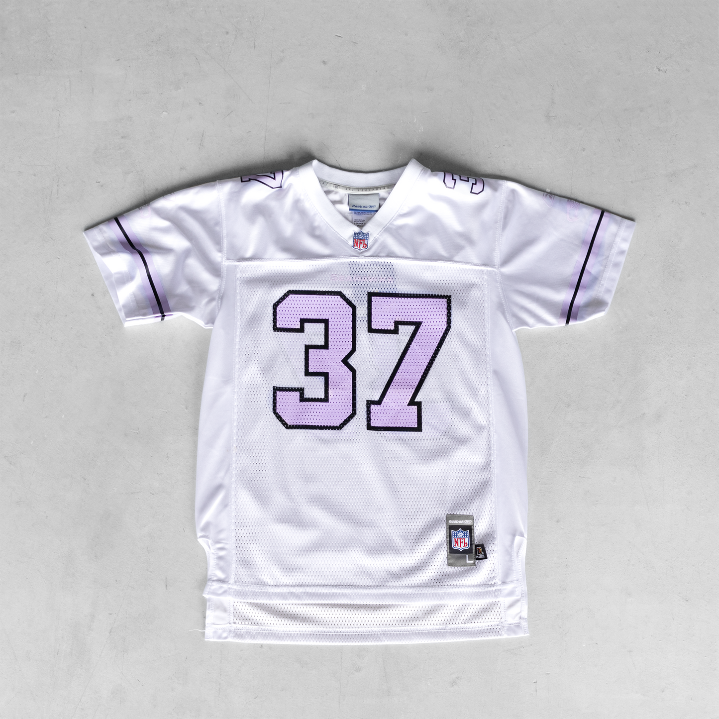 Vintage Seattle Seahawks Shaun Alexander Purple #37 Football Jersey (L)