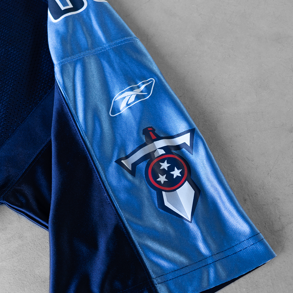 Vintage NFL Tennessee Titans Justin McCareins #86 Football Jersey (XL)