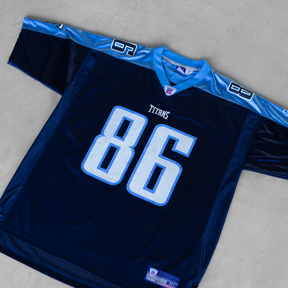 Vintage NFL Tennessee Titans Justin McCareins #86 Football Jersey (XL)