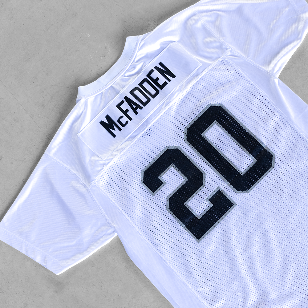 Vintage NFL Oakland Raiders Darren McFadden #20 Youth Football Jersey (XL)