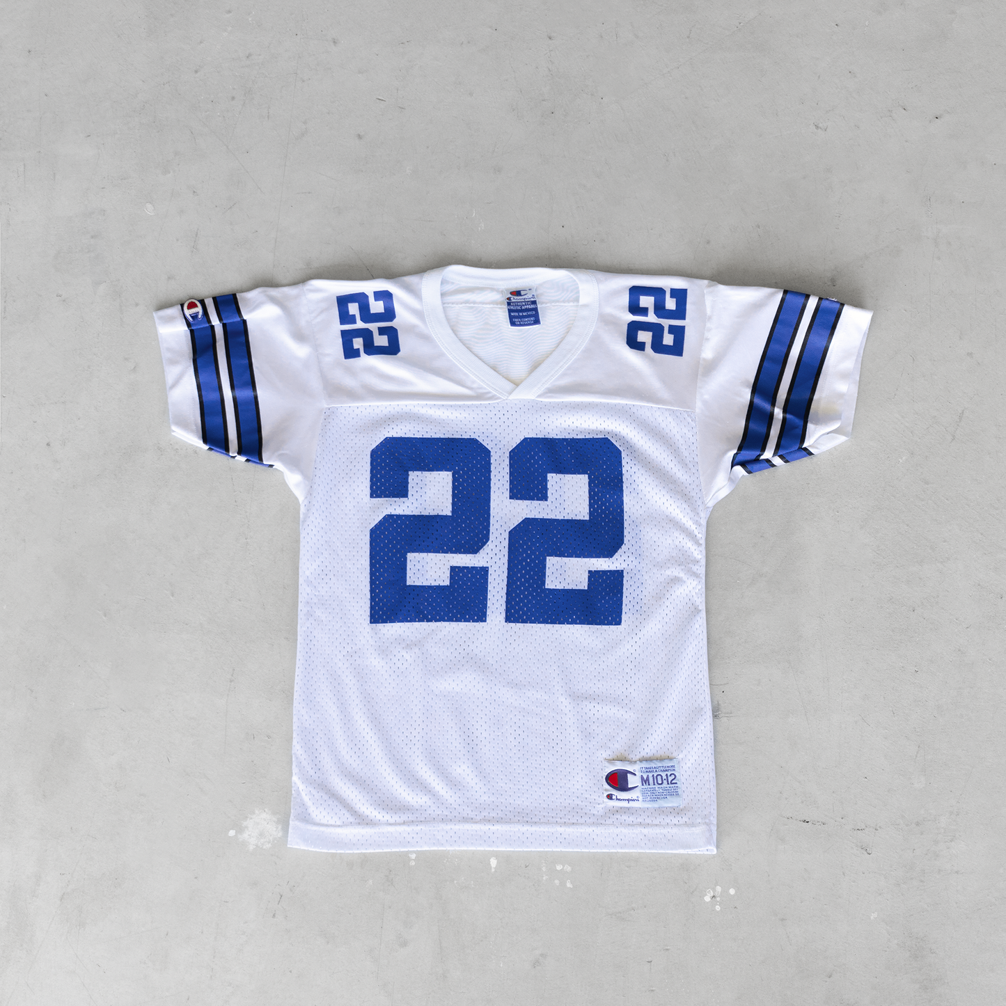 Vintage NFL Dallas Cowboys Emmitt Smith #22 Youth Football Jersey (M)
