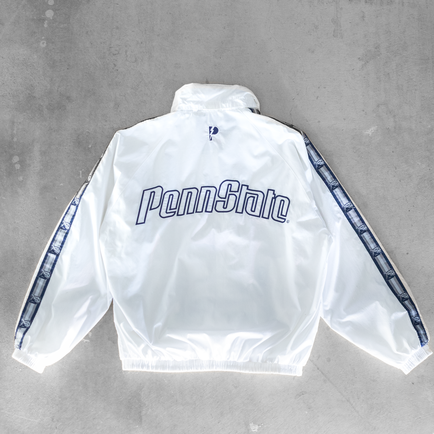 Vintage Penn State University Pro-Player Windbreaker Jacket (M)