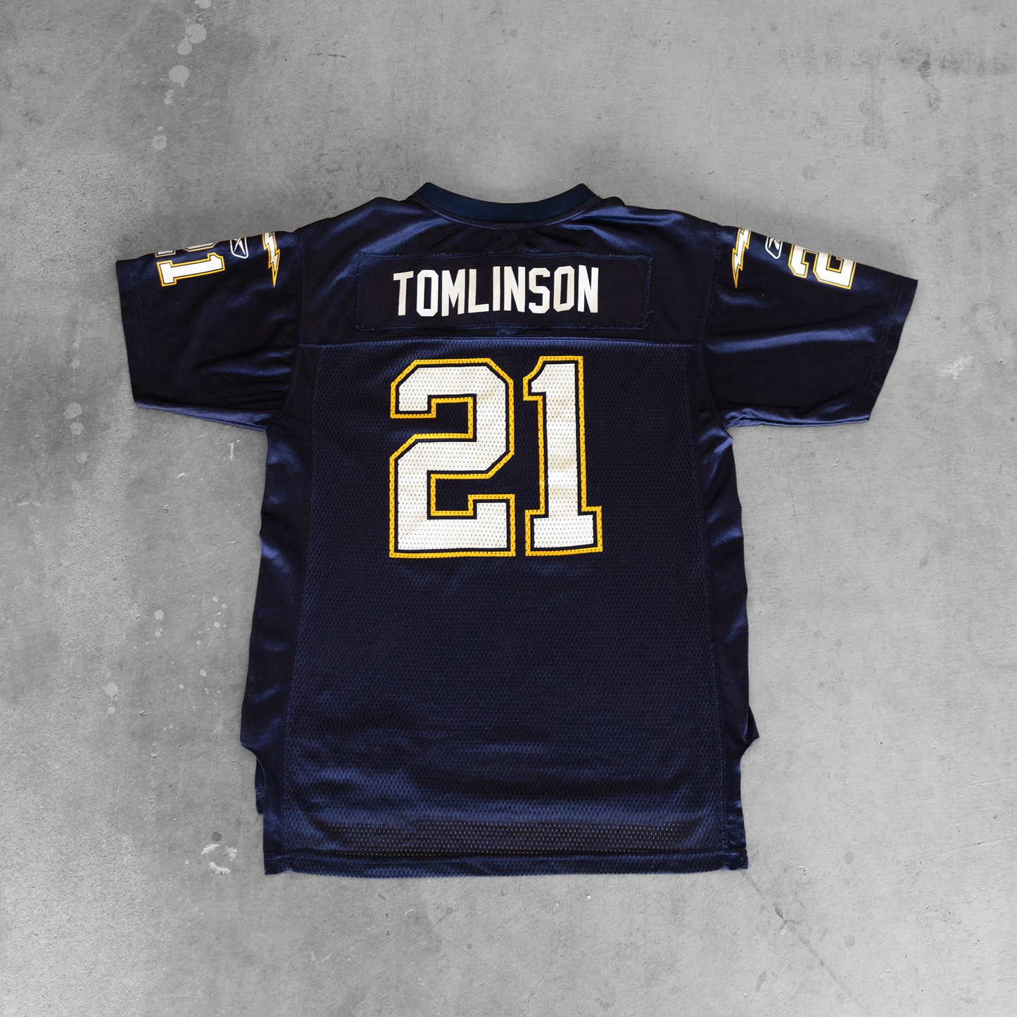 Vintage NFL San Diego Chargers #21 LaDainian Tomlinson Youth Football Jersey (XL)