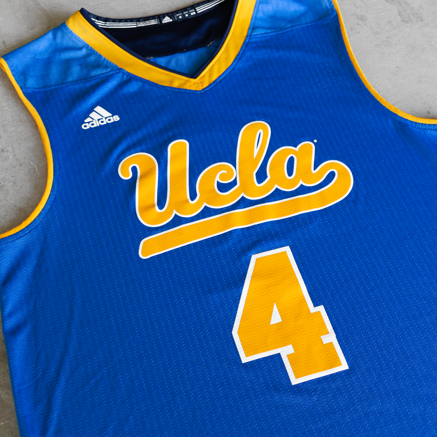 Vintage Adidas UCLA Bruins #4 Player's Basketball Jersey (M)