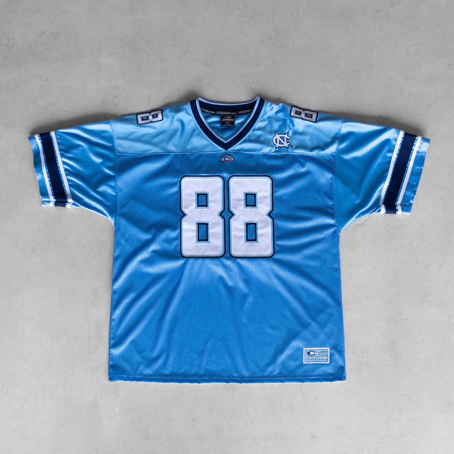 Vintage University Of North Carolina #88 Blue Football Jersey (XXL)