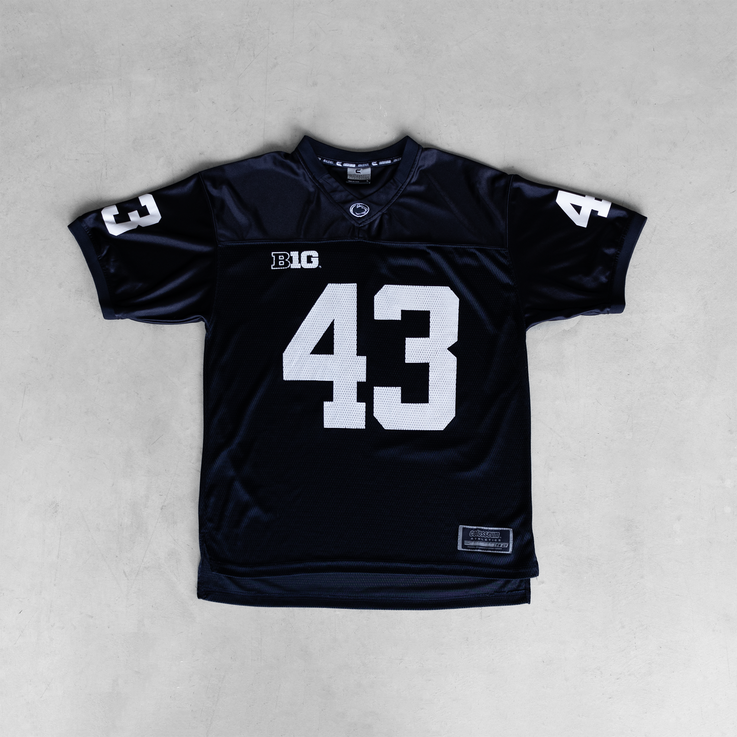 Vintage Big 10 Penn State #43 Football Jersey (L)