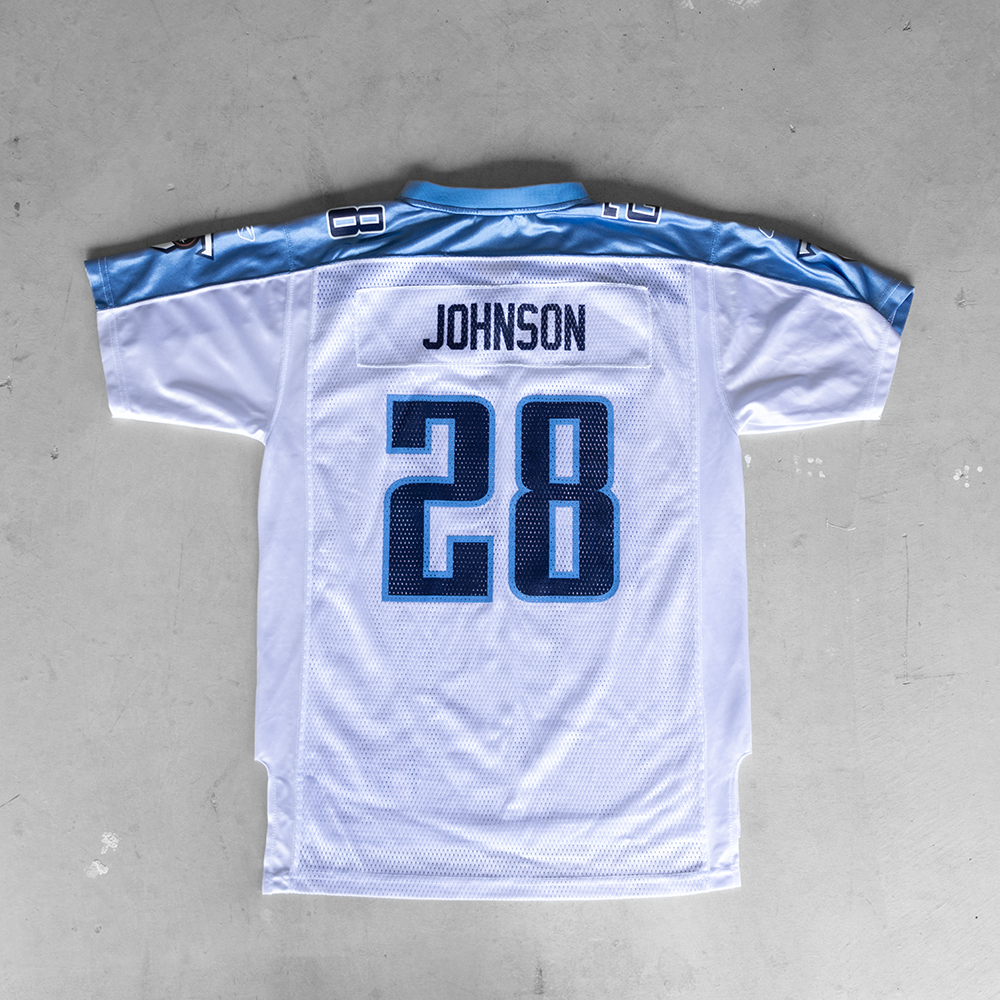 Vintage NFL Tennessee Titans Chris Johnson #28 Youth Football Jersey (XL)