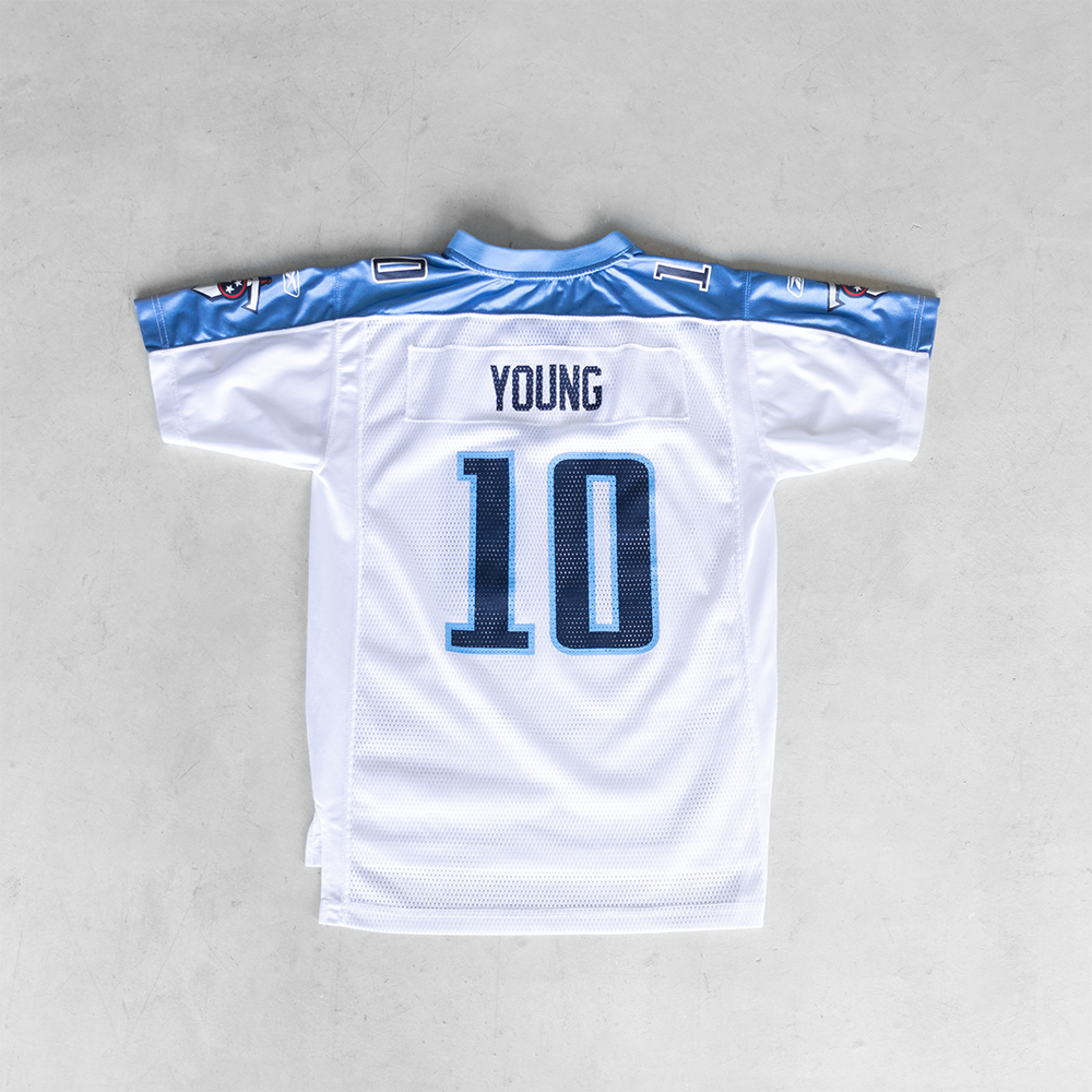 Vintage NFL Tennessee Titans Vince Young #10 Youth White Football Jersey (XL)