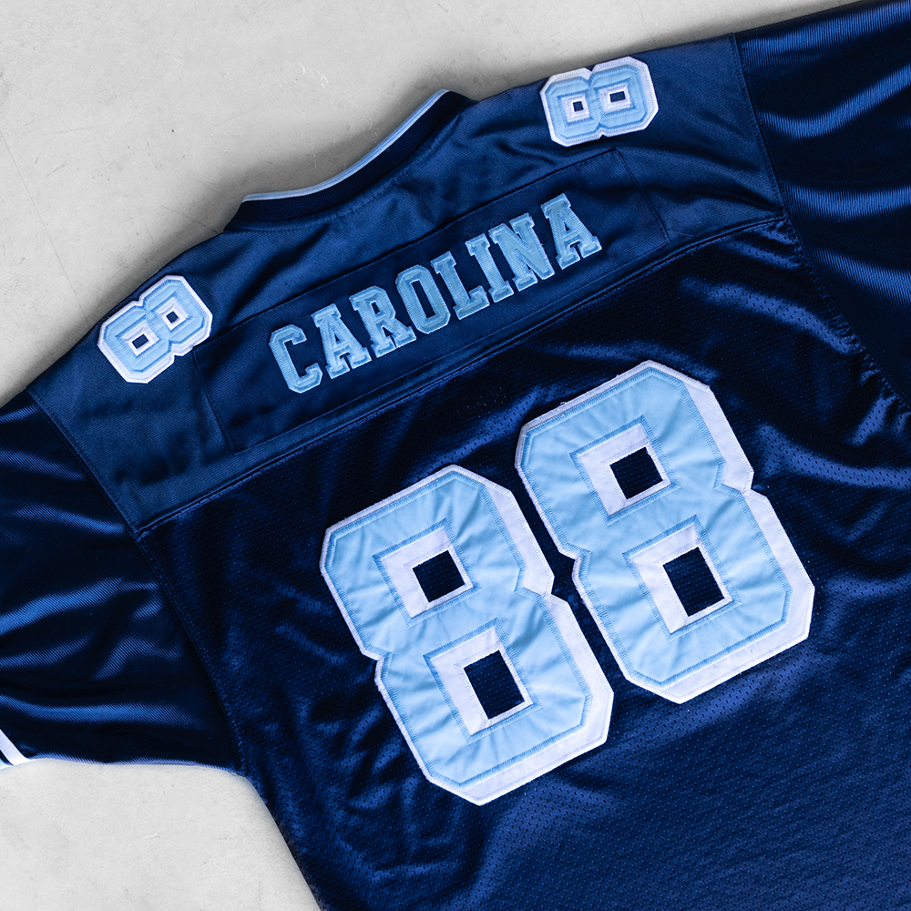 Vintage University of North Carolina #88 Navy/Blue Football Jersey (M)