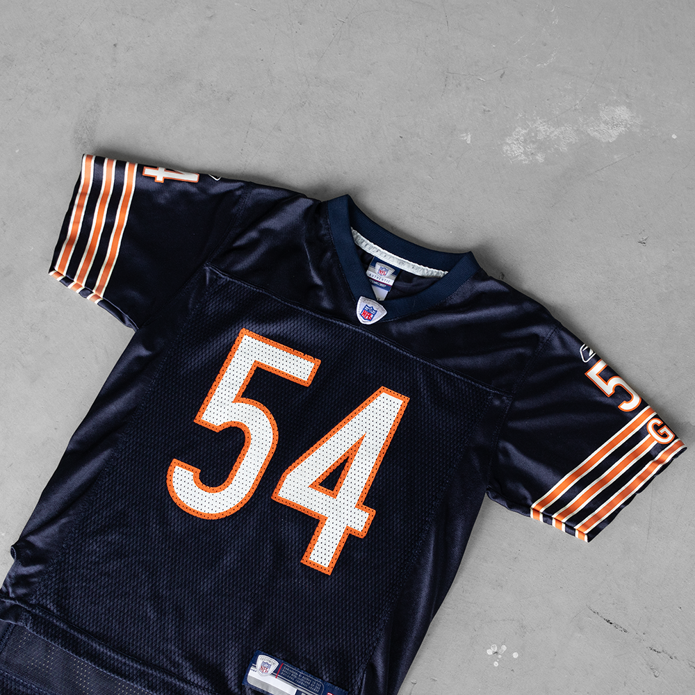 Vintage NFL Chicago Bears Brian Urlacher #54 Youth Football Jersey (M)