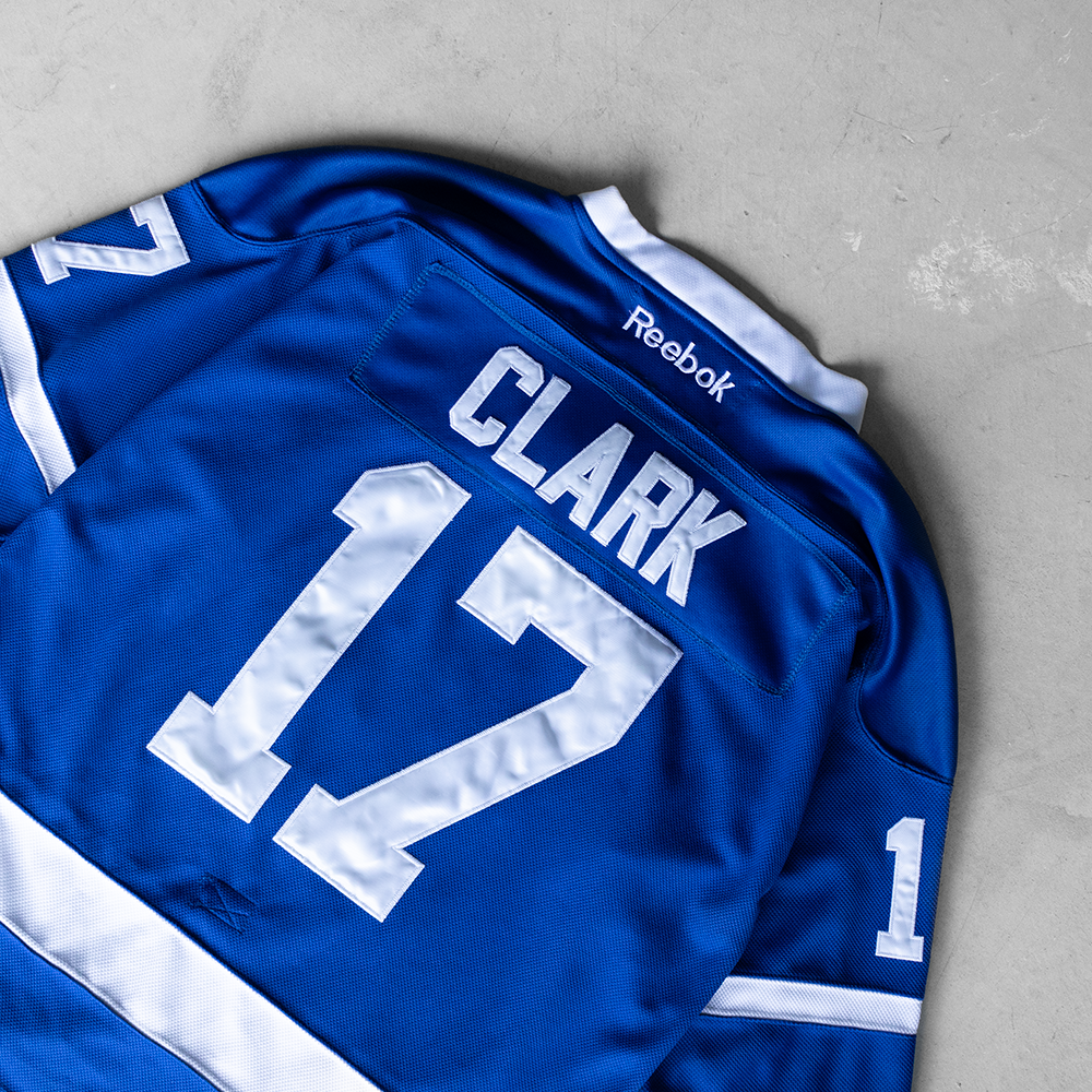 Vintage Reebok NHL Toronto Maple Leafs Wendel Clark #17 Hockey Jersey