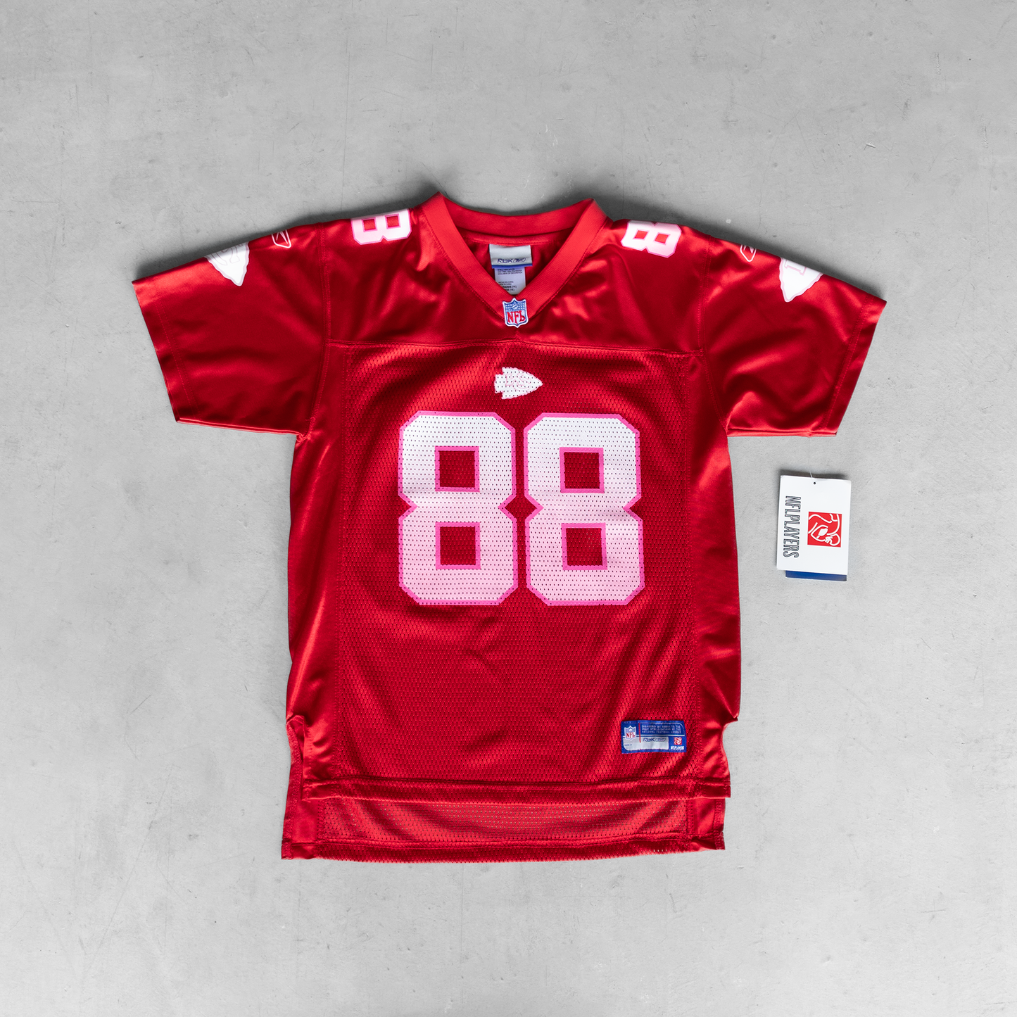 Vintage NFL KC Chiefs Tony Gonzalez #88 Red Youth Football Jersey (L)