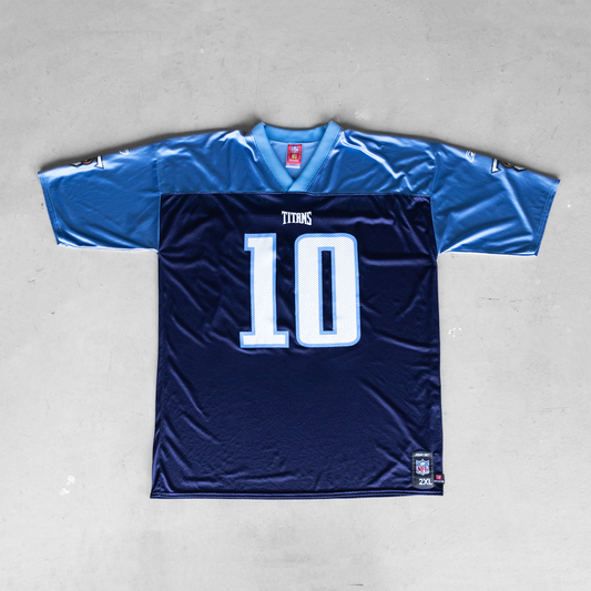 Vintage NFL Tennessee Titans Vince Young #10 Football Jersey (XXL)