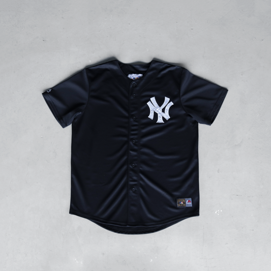 Vintage MLB New York Yankees Baseball Jersey (L)