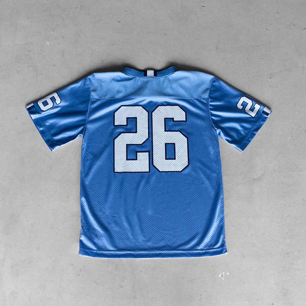 Vintage Nike UNC #26 Youth Football Jersey (M)
