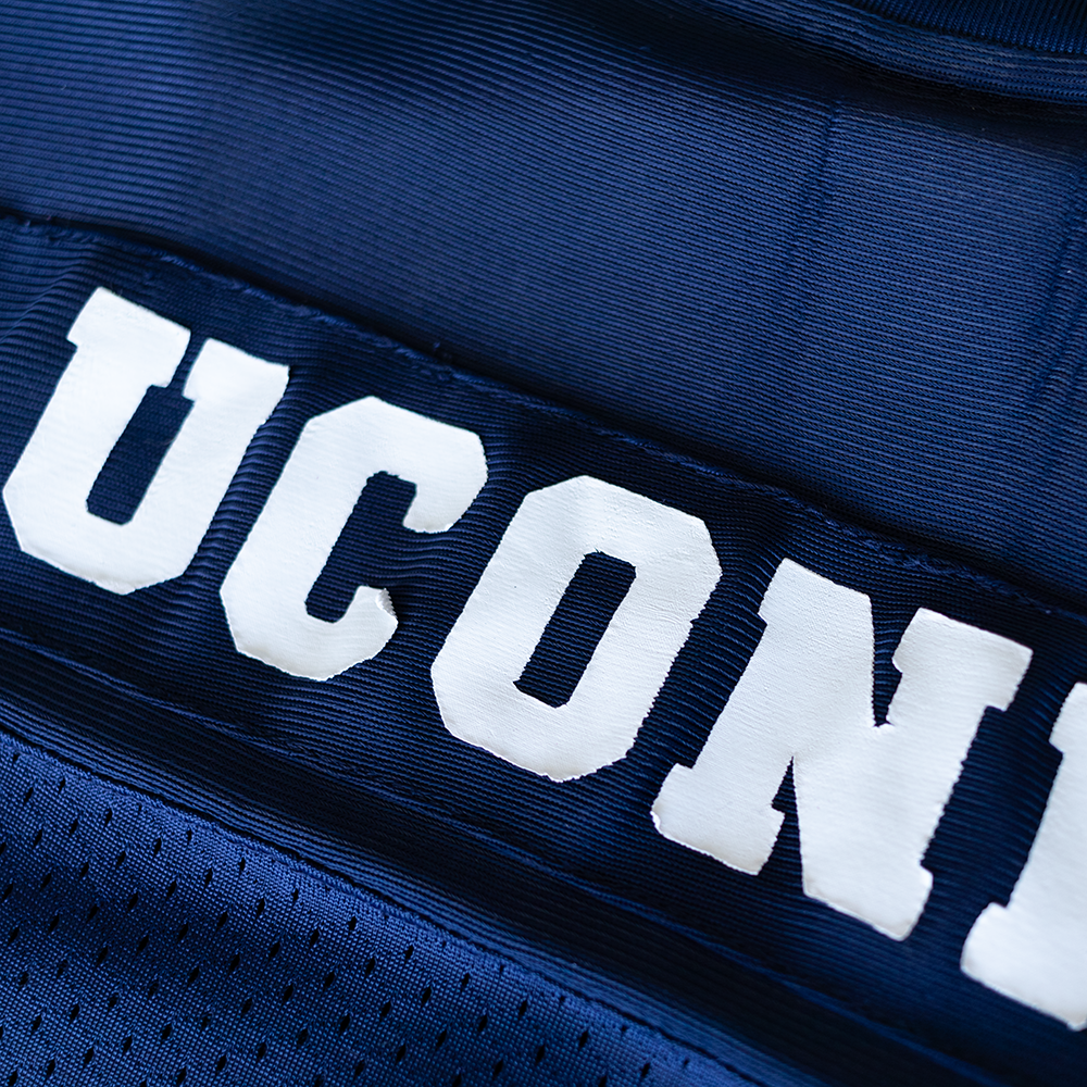 Vintage Starter UCONN #15 Football Jersey (XL)