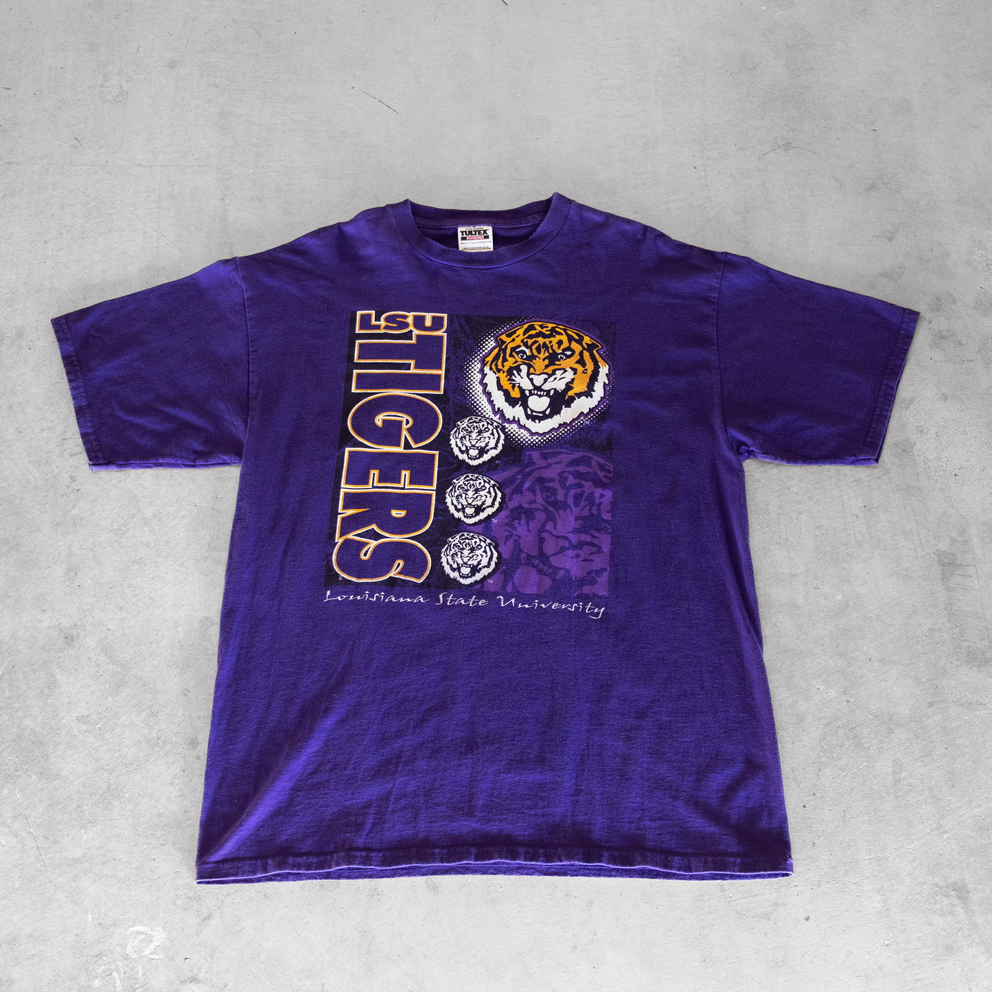 Vintage Louisiana State University Tigers Graphic T-Shirt (XL)