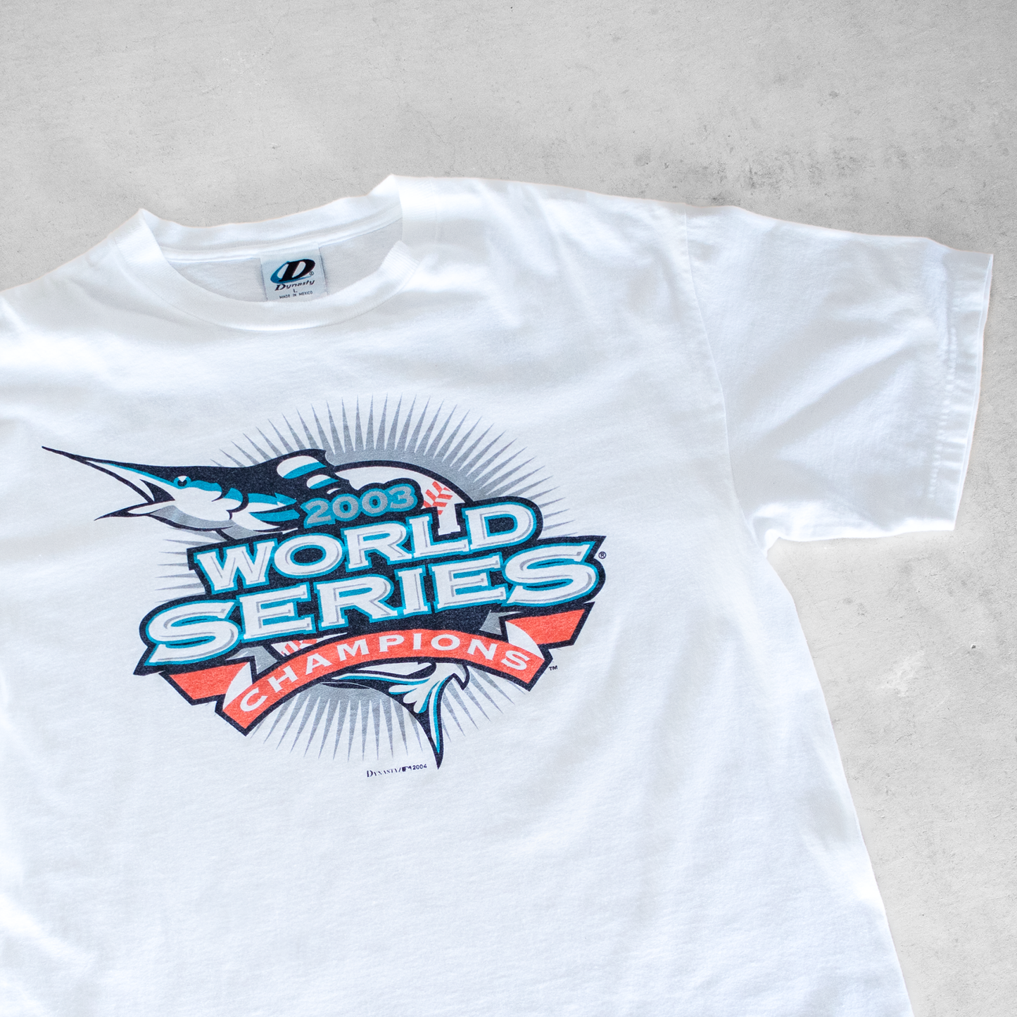 Vintage 2003 MLB Florida Marlins World Series Champions T-Shirt (L)